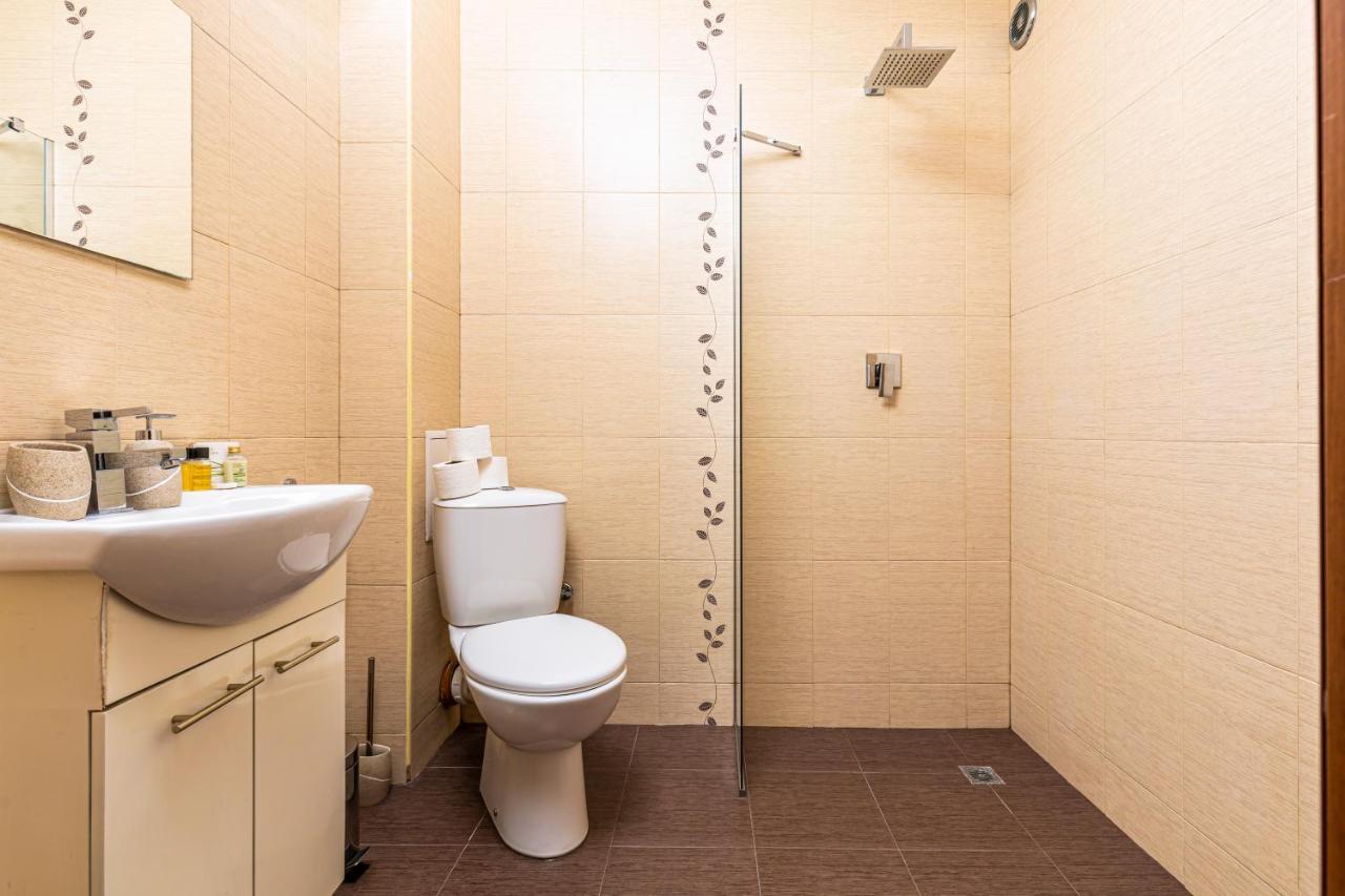 The Walnut 2Bd Apartment Пловдив Екстериор снимка