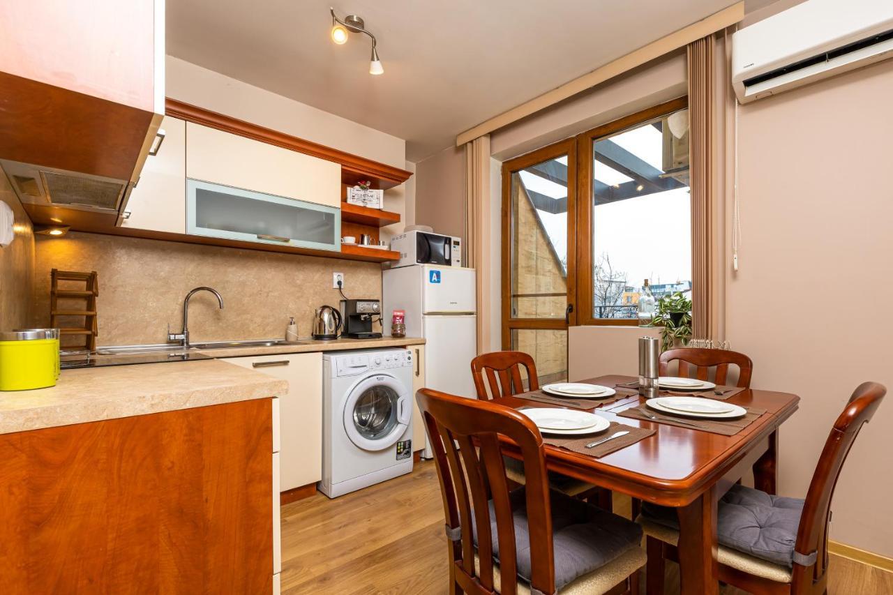 The Walnut 2Bd Apartment Пловдив Екстериор снимка