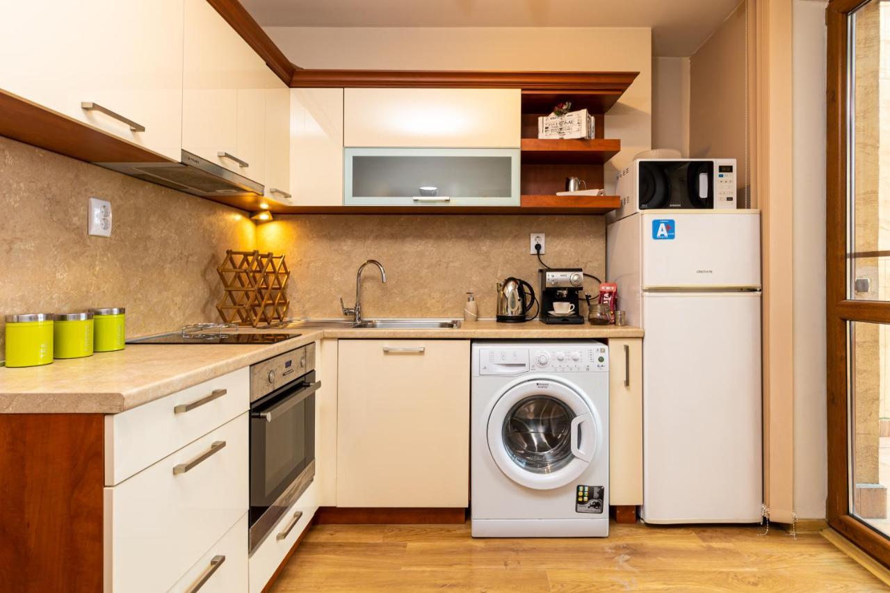 The Walnut 2Bd Apartment Пловдив Екстериор снимка